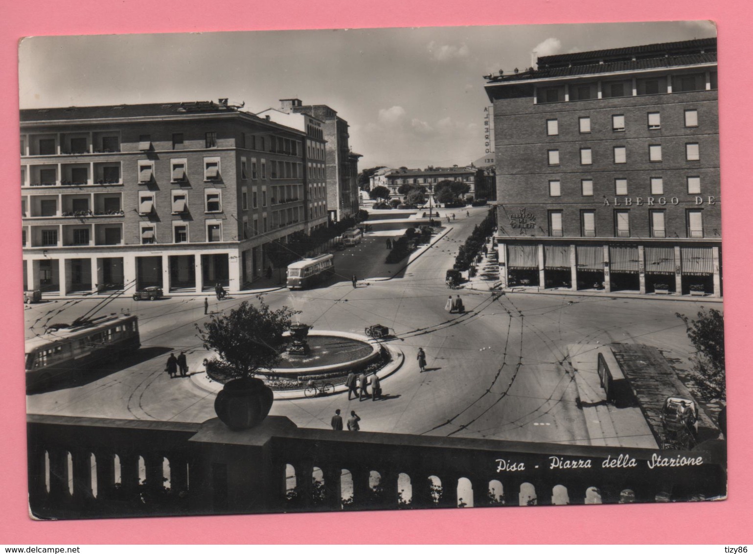 Pisa - Piazza Della Stazione - Pisa