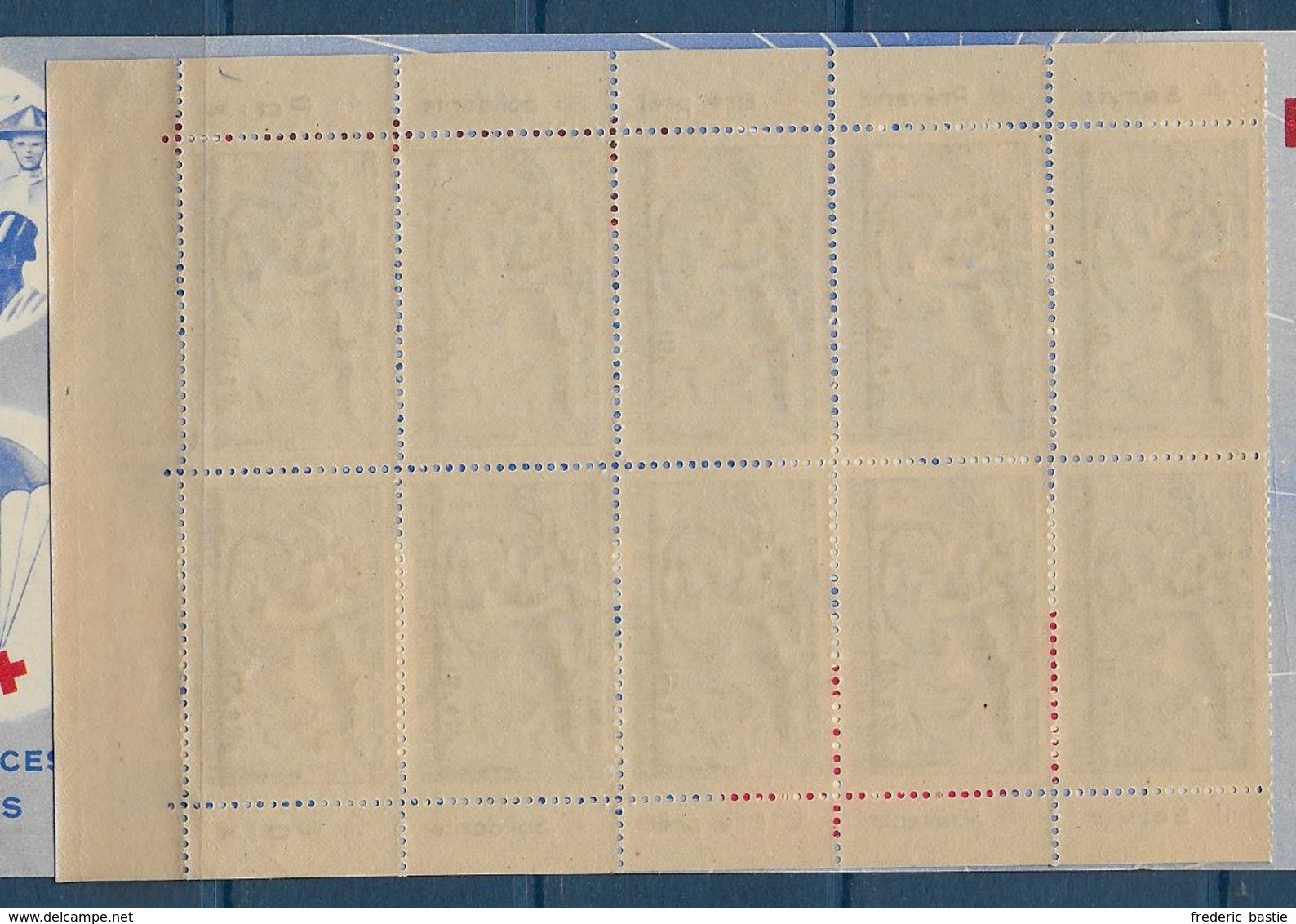 Carnet Croix Rouge 1952 **  ( Légère Adhérence Sur 3 Ex ) - Cote : 550 € - Red Cross