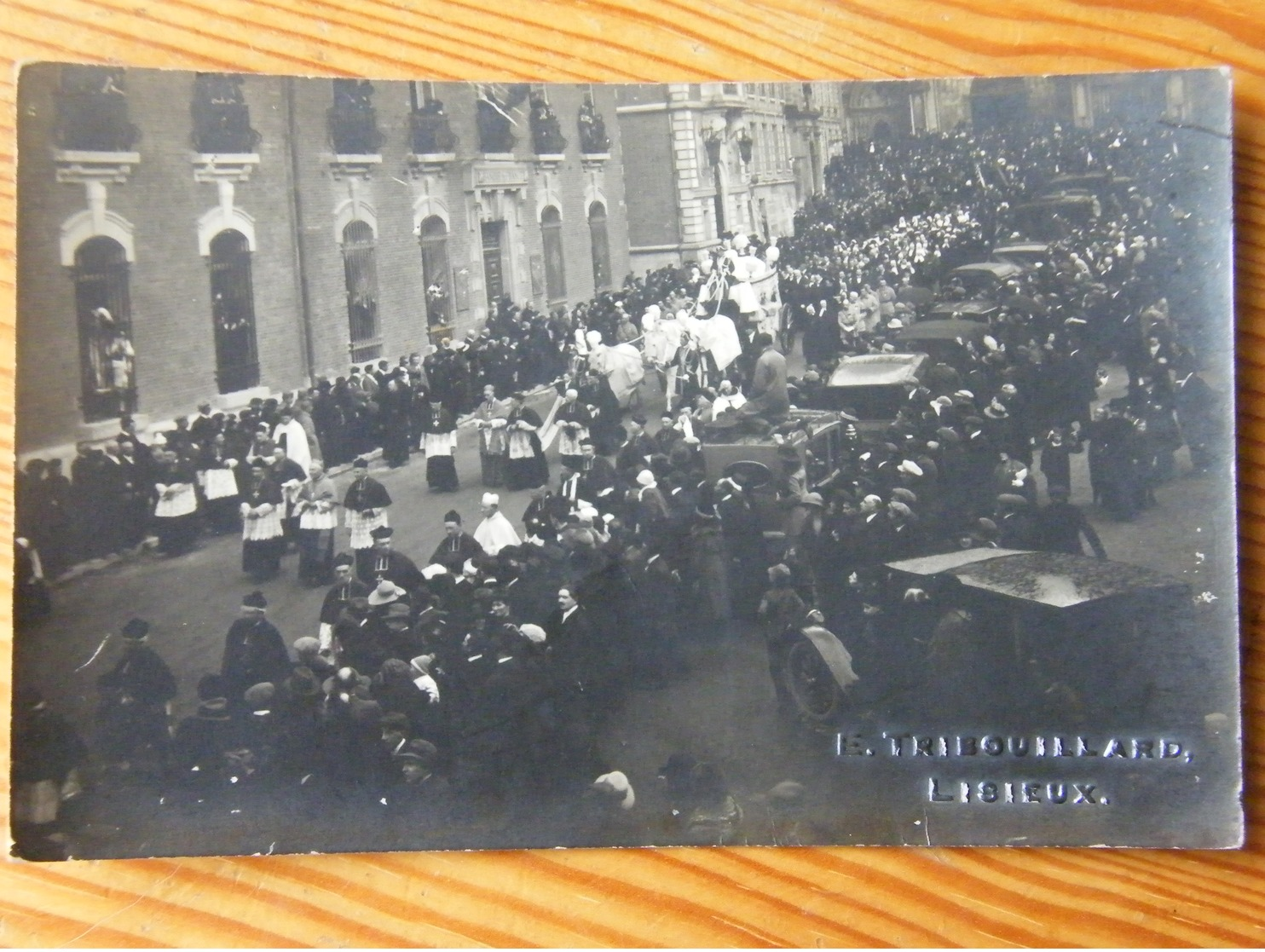 CPA Lisieux Procession E Tribouillard Photo 1922 - Lisieux