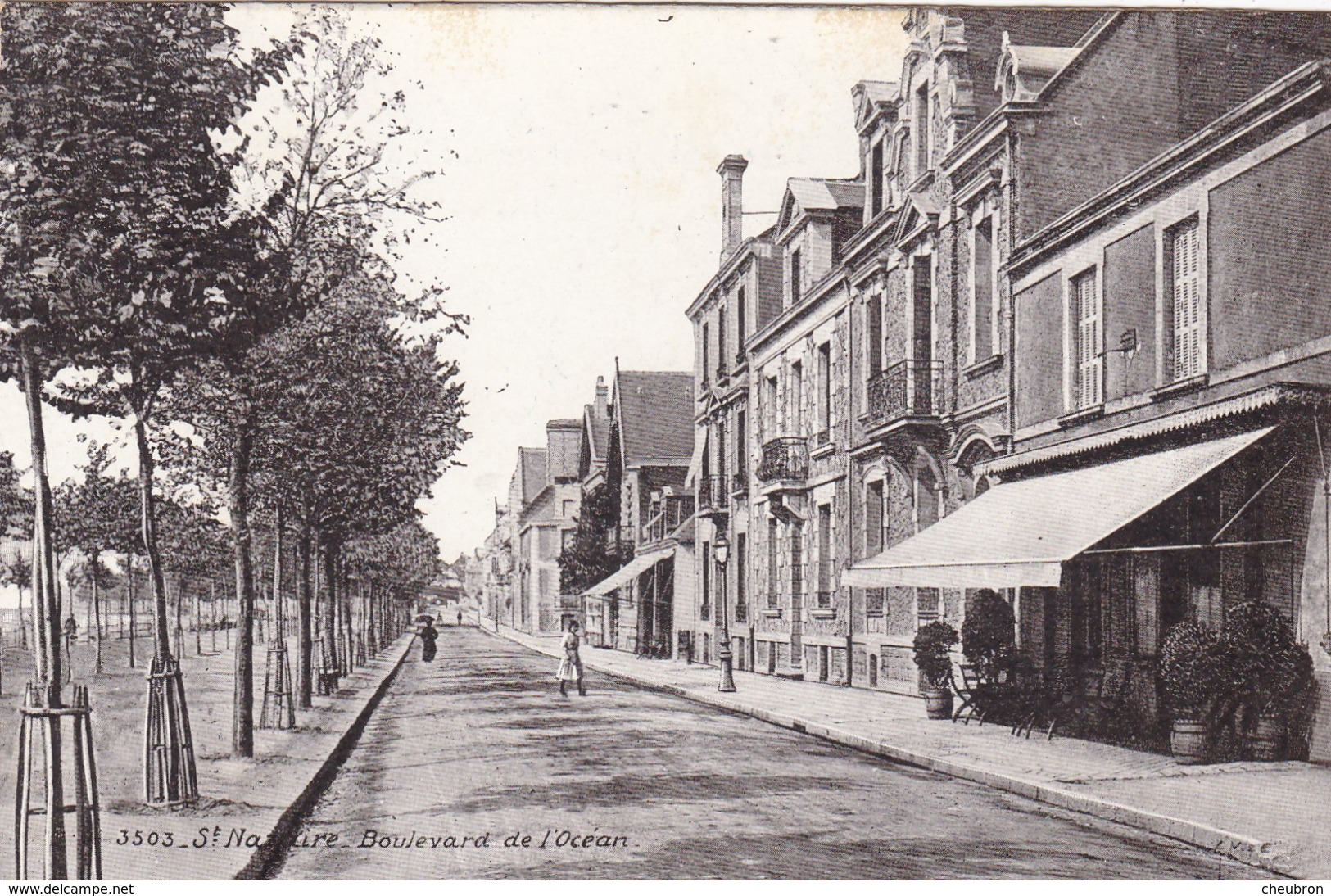 44. SAINT NAZAIRE. CPA . BOULEVARD DE L'OCEAN. VERSION PEU COURANTE - Saint Nazaire