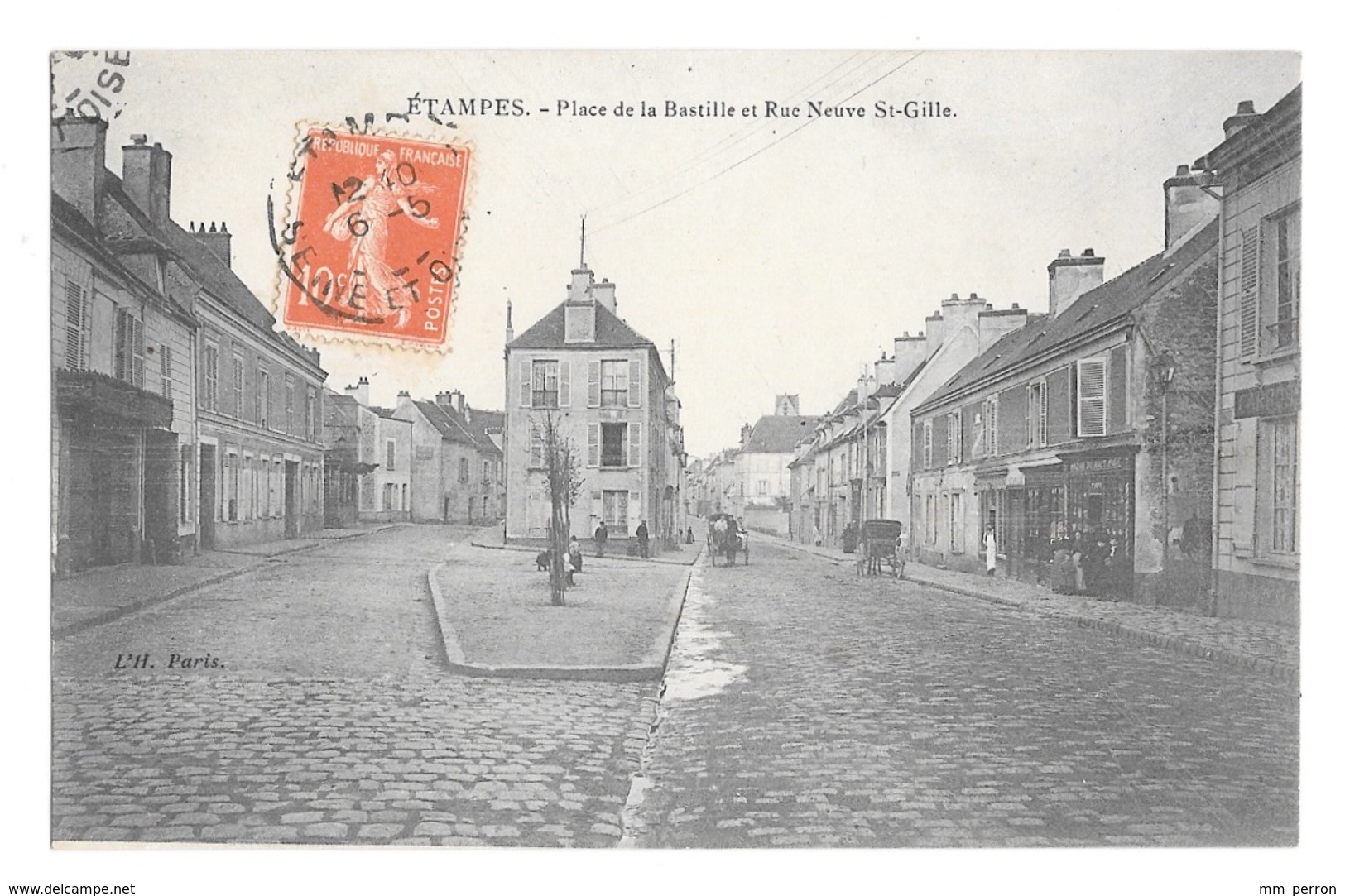 (24048-91) Etampes - Place De La Bastille Et Rue Neuve St Gille - Etampes