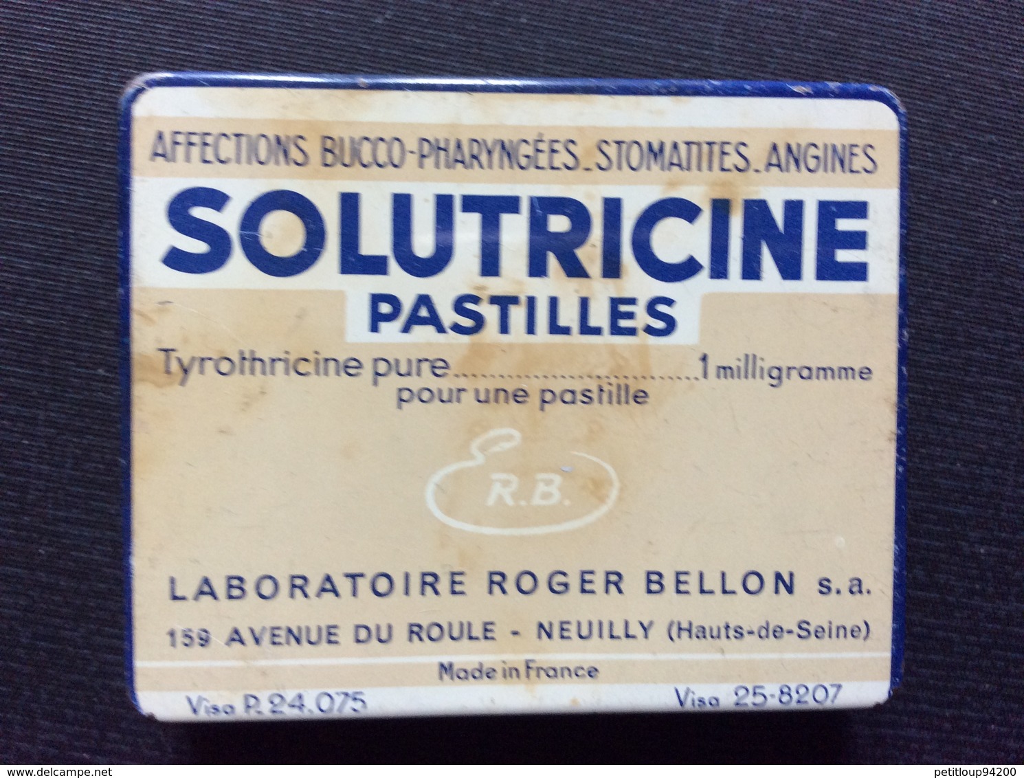 BOITE METAL SOLUTRICINE Pastilles  LABORATOIRE ROGER BELLON S.a. NEUILLY  Hauts-de-Seine - Boîtes