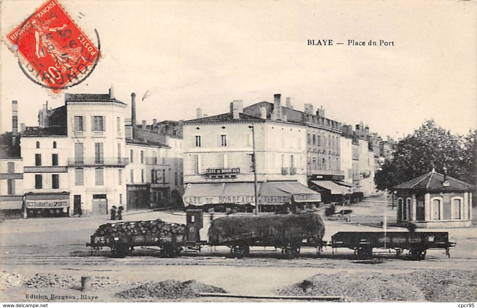 33. N°55754.blaye.place Du Port - Blaye