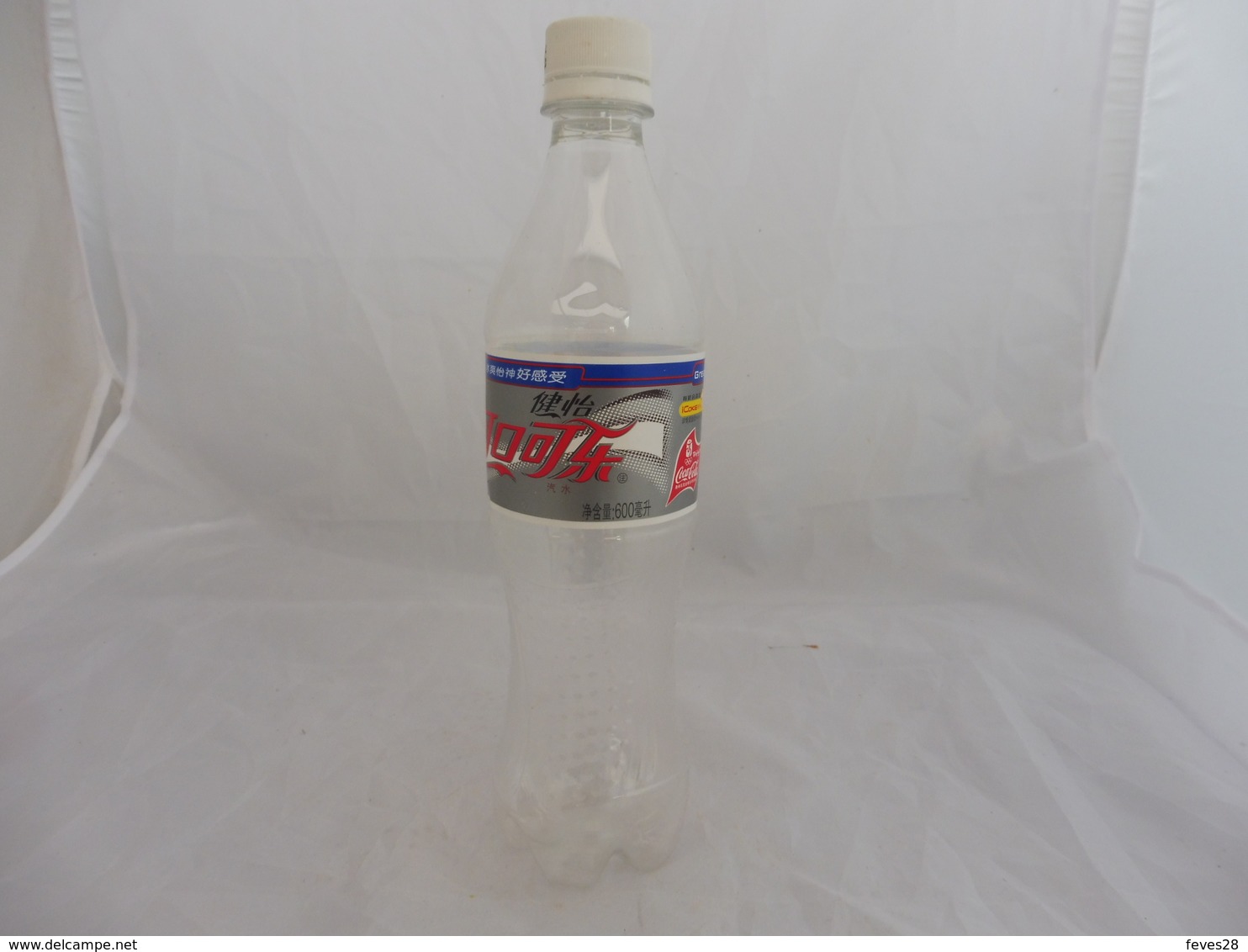 COCA COLA® LIGHT BOUTEILLE PLASTIQUE VIDE 2007 CHINE 0.6L - Bouteilles