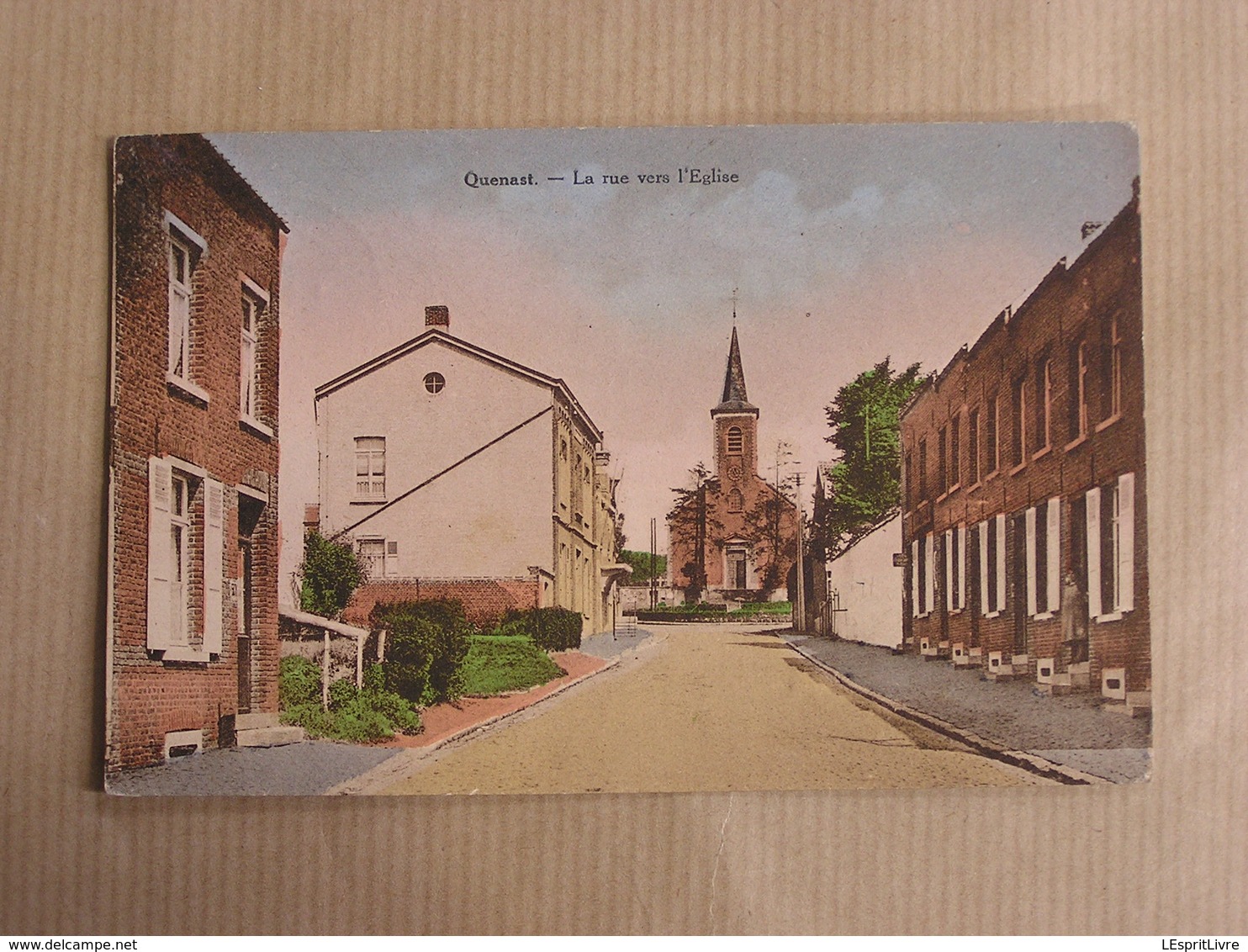 QUENAST La Rue Vers L'Eglise Province Du Brabant Wallon Rebecq Belgique Carte Postale - Rebecq