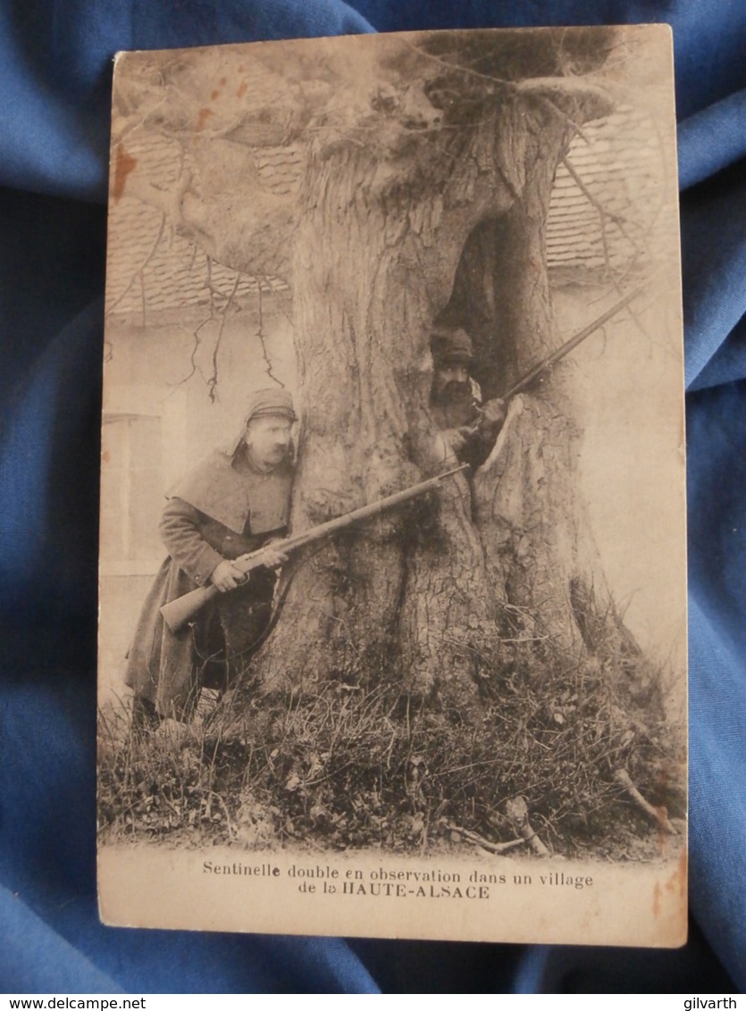 Guerre 1914  Sentinelle Double En Observation (arbre) Dans Un Village De La Hte Alsace - Circulée 1916 - R288 - War 1914-18