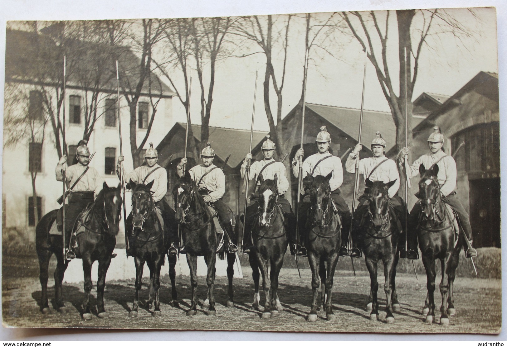 Superbe Carte Photo 7 Soldats Lanciers Cavaliers Cuirassiers Chastel Plancoët - Guerre, Militaire