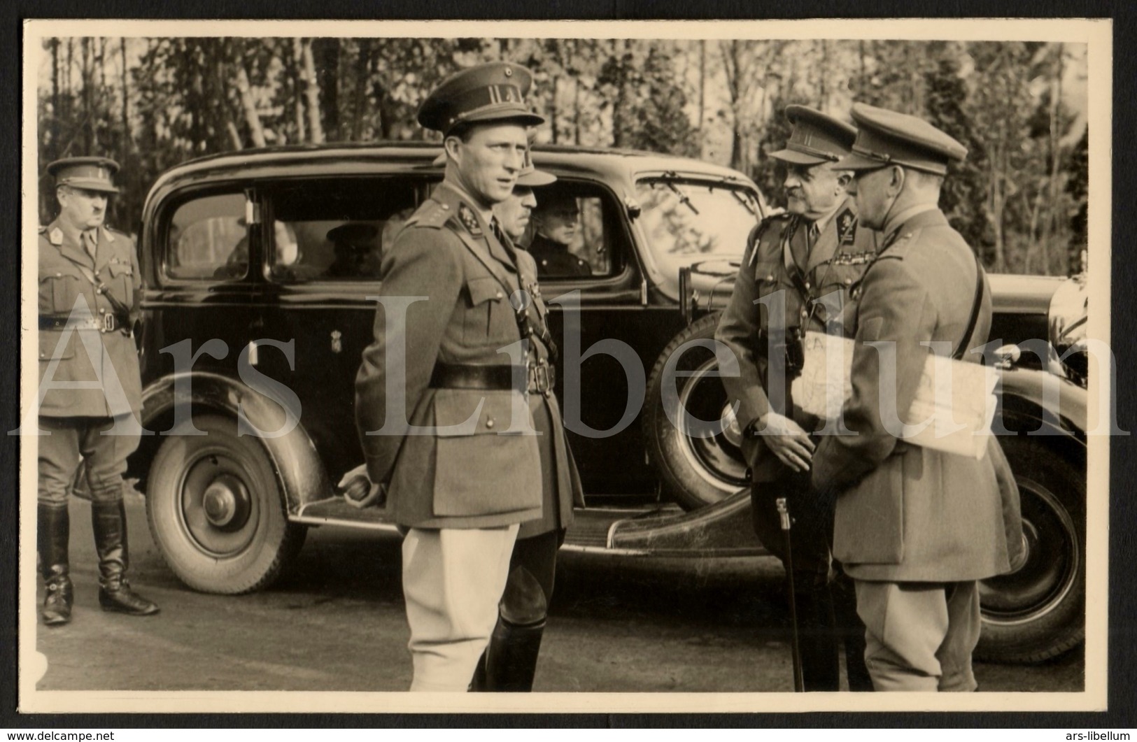 Postcard / ROYALTY / Belgique / Roi Leopold III / Koning Leopold III / Generaals (?) / Unused - Characters