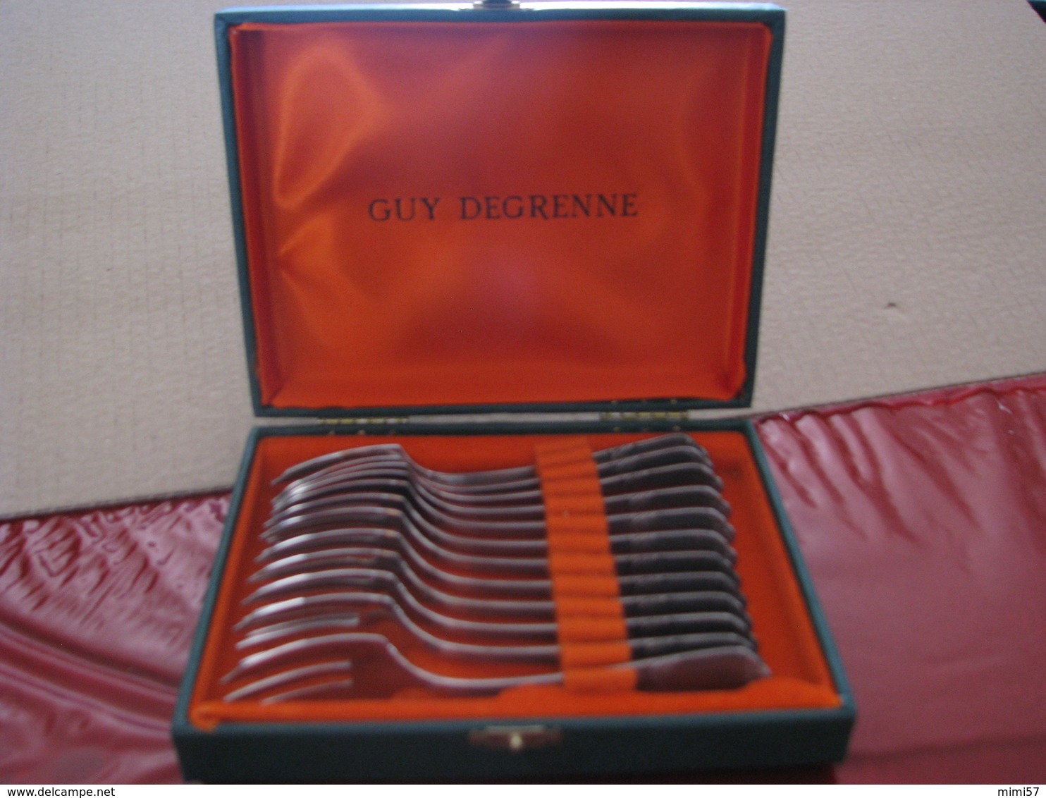 Petite Ménagére 12 Fourchettes GUY DEGRENNE / 18-8 - Cucchiai