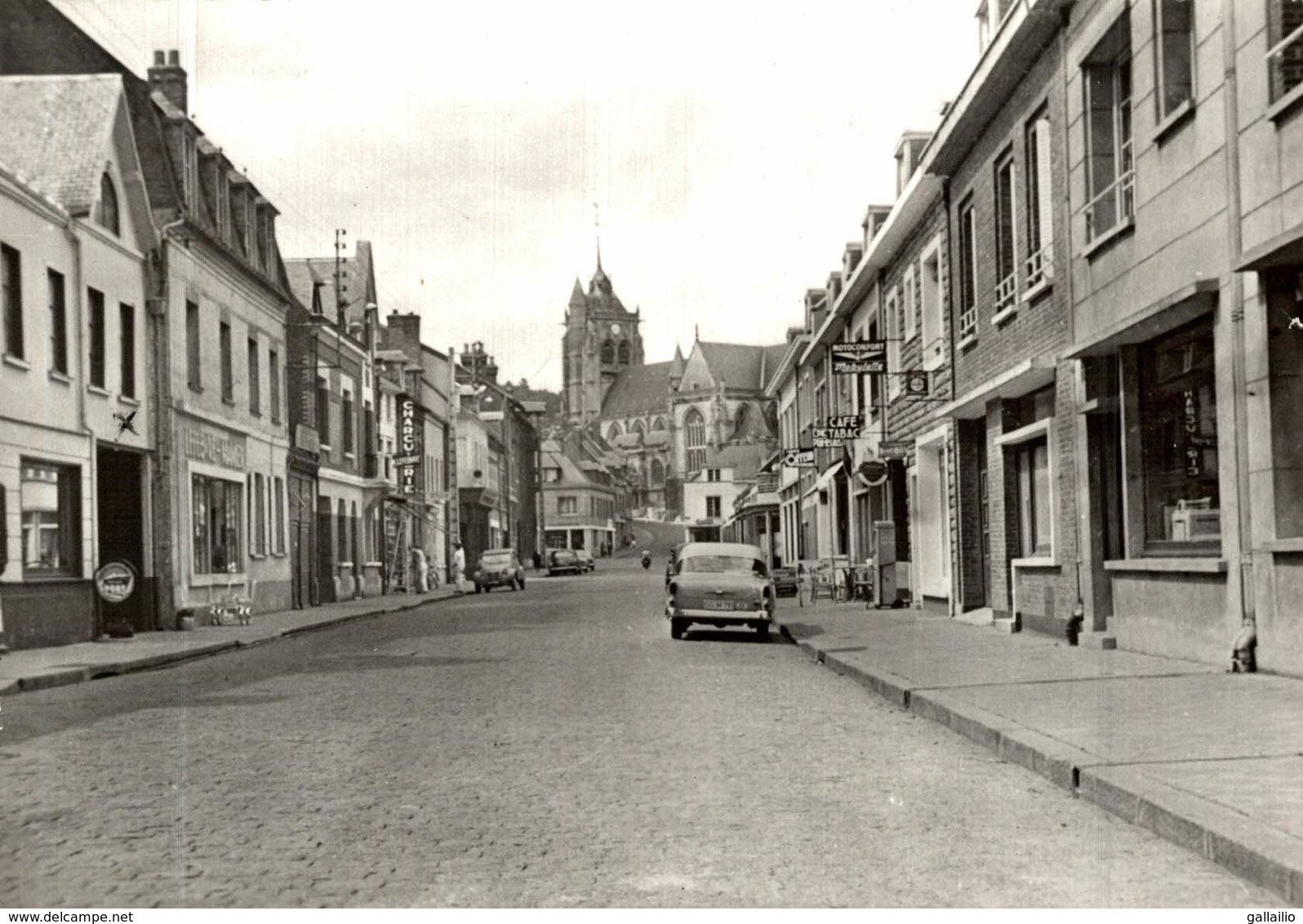 AUMALE RUE SAINT LAZARE - Aumale