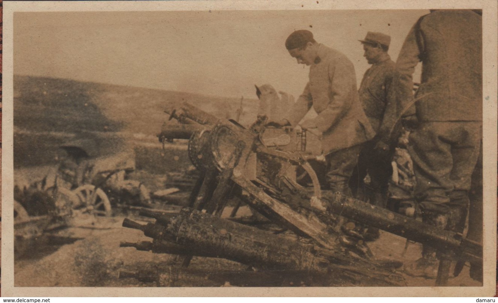 2 Photo Guerre 1914 1918 Materiel Allemand Capturé Moulin De Ripont Rouvroy Ripont  Marne 1918 - 1914-18