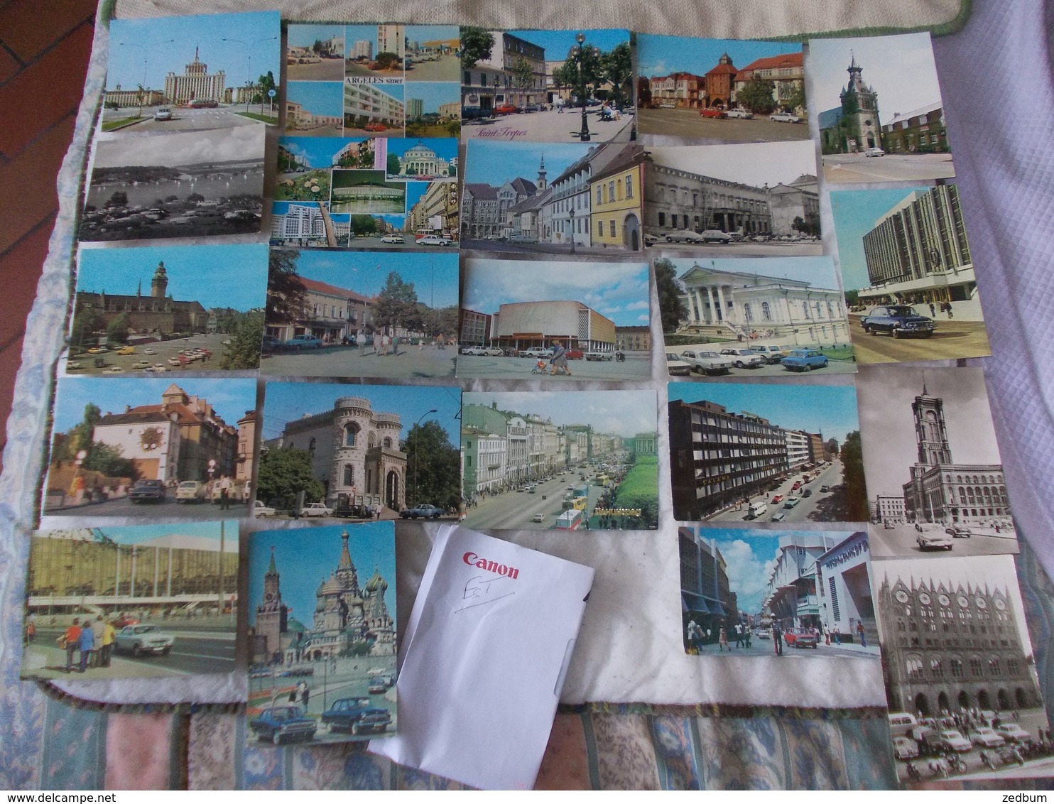 Lot plus de 300 cartes thème voiture Est Militaire alfa caravane camion tramways autocars US anglaise allemande austin