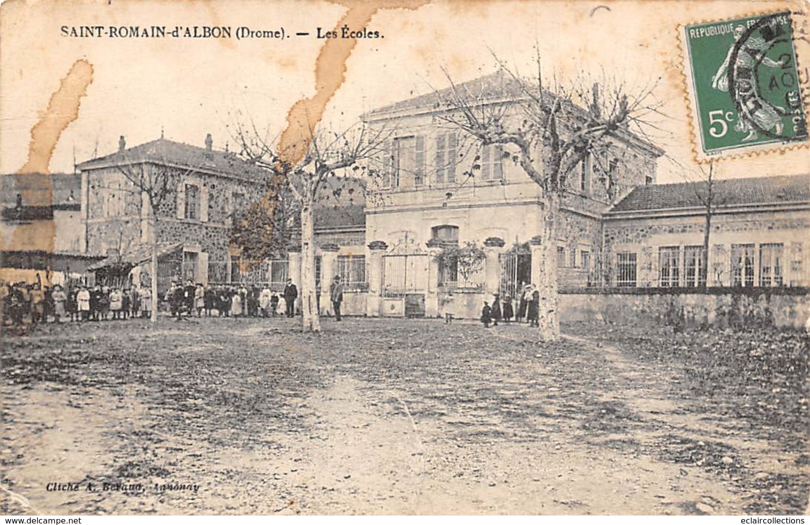 Saint  Rambert D'Albon    26    Les Ecoles   (Déchirure Voir Scan) - Andere & Zonder Classificatie
