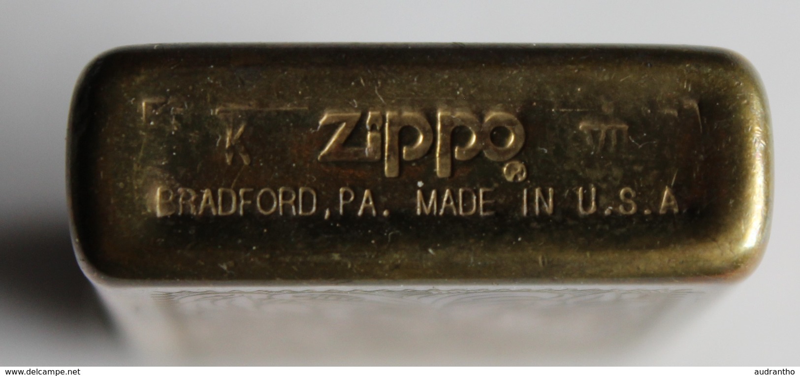 Briquet Ancien Zippo à Essence Bradford Modèle Femme Années 80 - Zippo