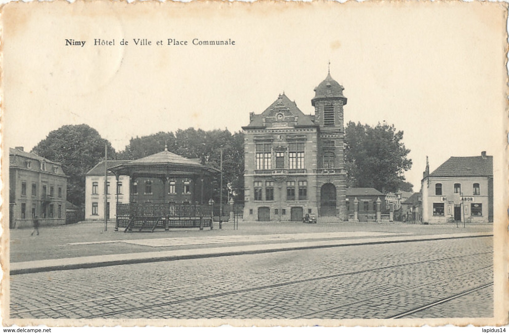 AN 197  / C P A   NIMY   HOTEL DE VILLE ET PLACE COMMUNALE - Mons