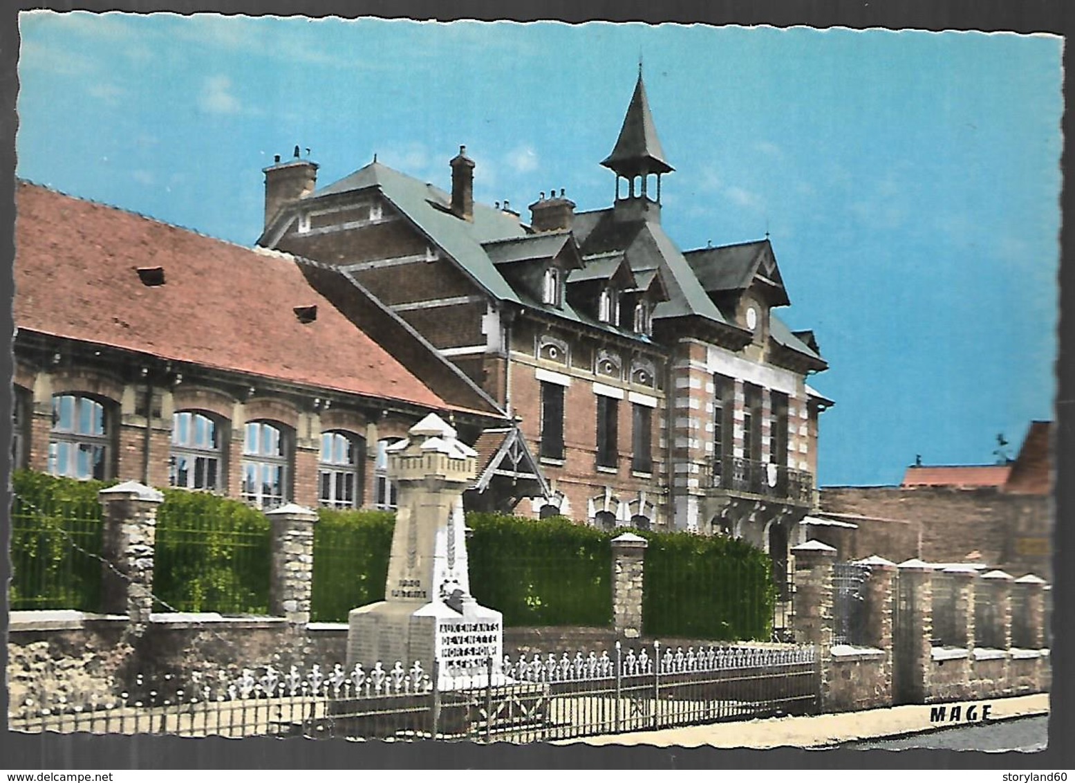 Cpm 03785 Venette La Mairie , Monument Aux Morts - Venette