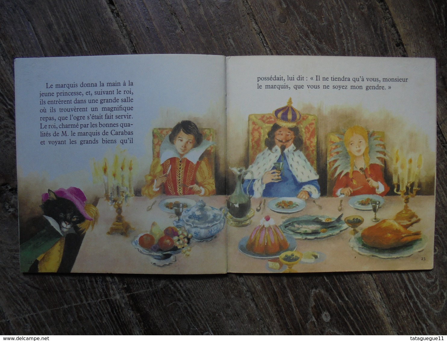 Ancien - Petit Livre Pour Enfant Le Chat Botté Ed. Les Deux Coqs D'or 1970 - Autres & Non Classés