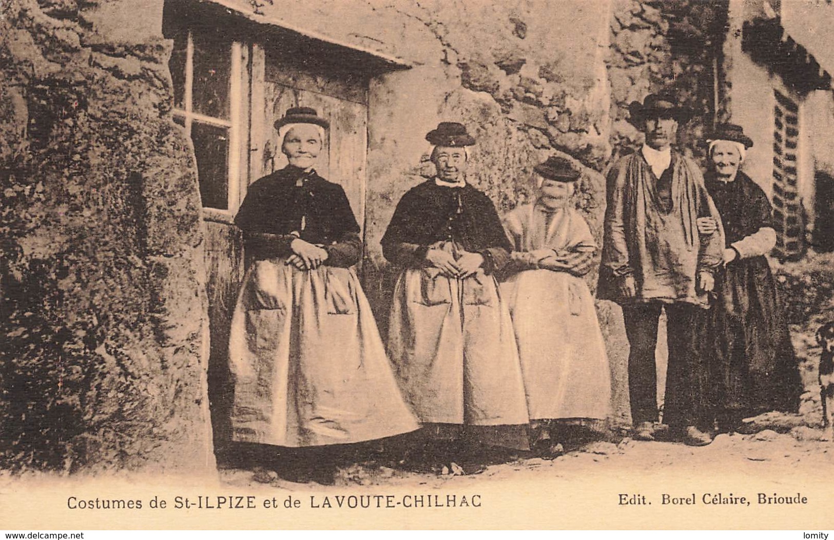 43 Costumes De St Saint Ilpize Et Lavoute Chilhac Costume Folklore Cpa - Autres & Non Classés