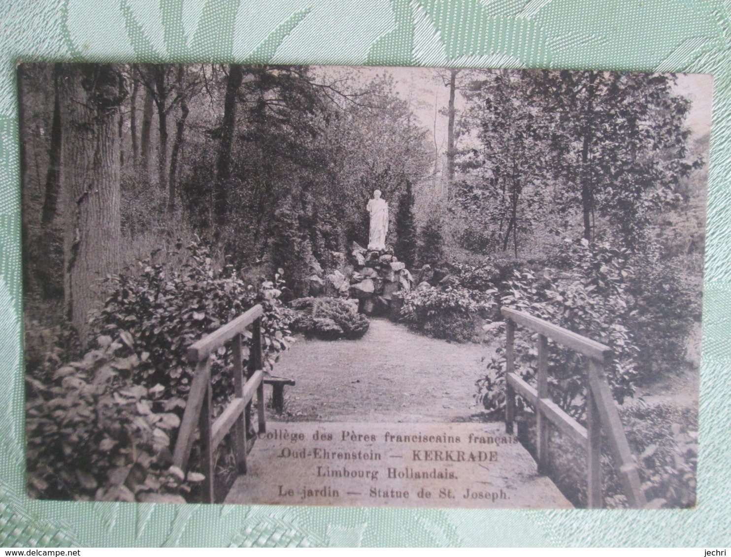 Kerkrade .college Des Freres Franciscain Francais . Le Jardin . Statue De St Joseph - Kerkrade