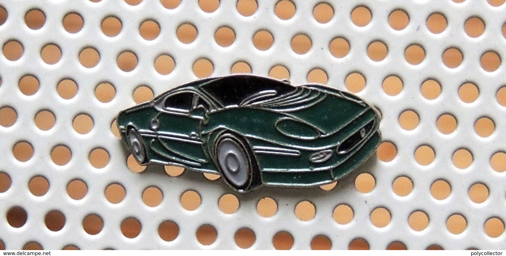 Pin's JAGUAR XJ 220 - Collection Des Super-cars - Jaguar