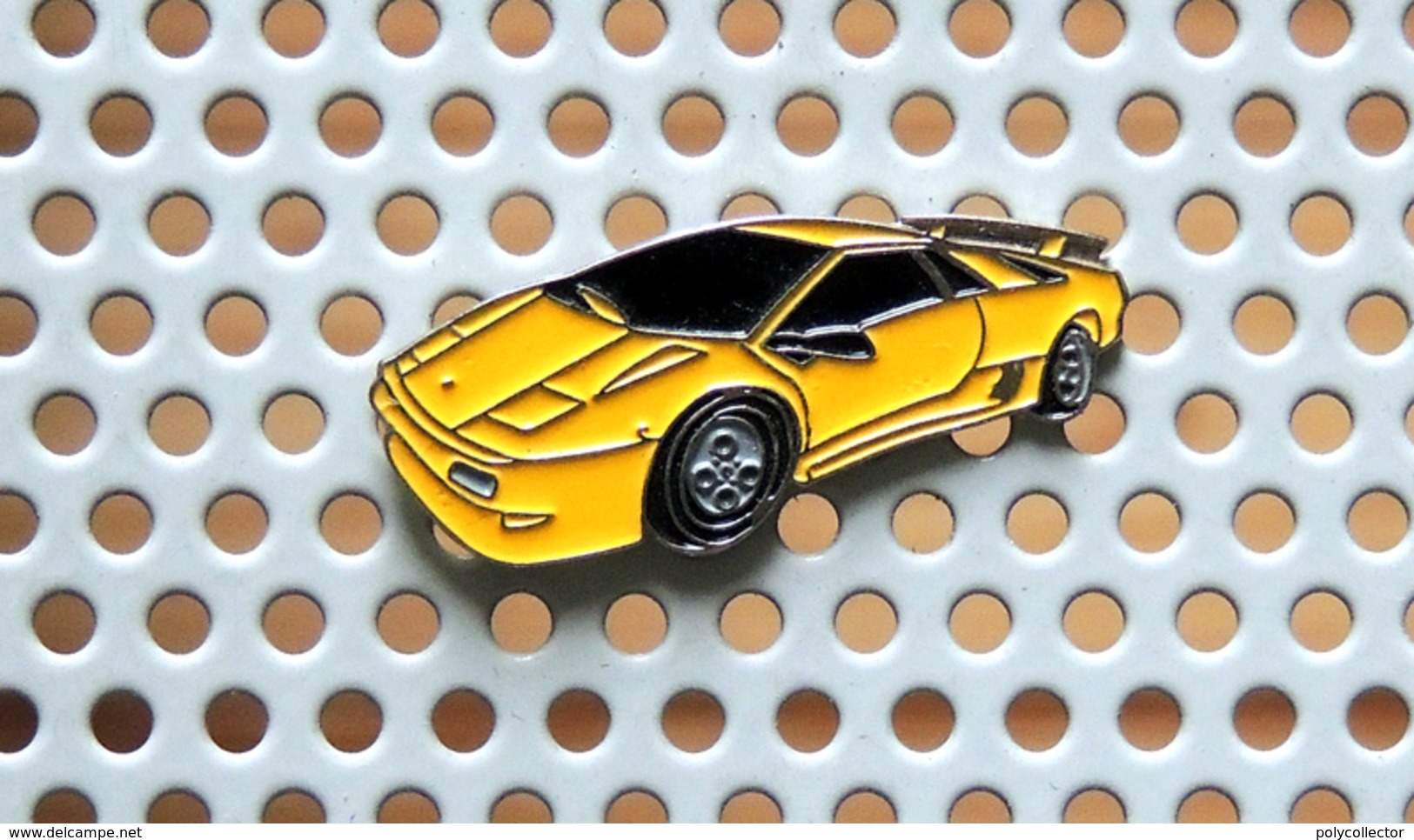 Pin's LAMBORGHINI DIABLO - Collection Des Super-cars - Autres & Non Classés