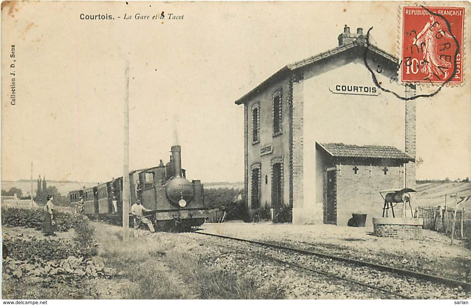 89 , COURTOIS , La Gare Et Le Tacot , * 426 61 - Autres & Non Classés