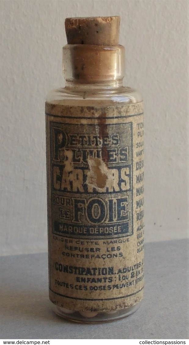 - Ancien Flacon De Comprimés. Petites Pilules CARTERS - Objet De Collection - Pharmacie - - Matériel Médical & Dentaire