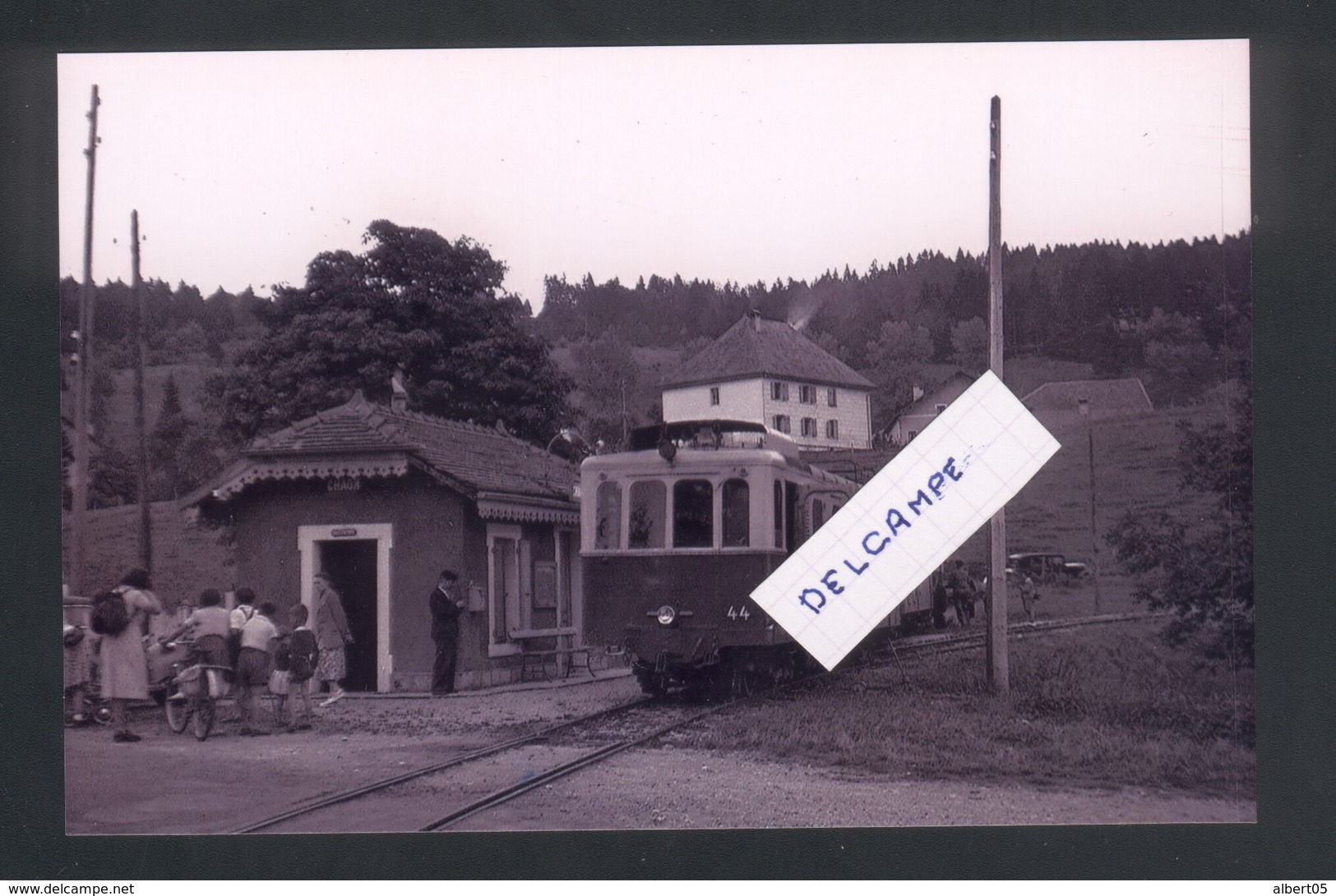 Tramway Pontarlier-Mouthe  L'autorail En Gare De Chaon  Reproduction - Other & Unclassified