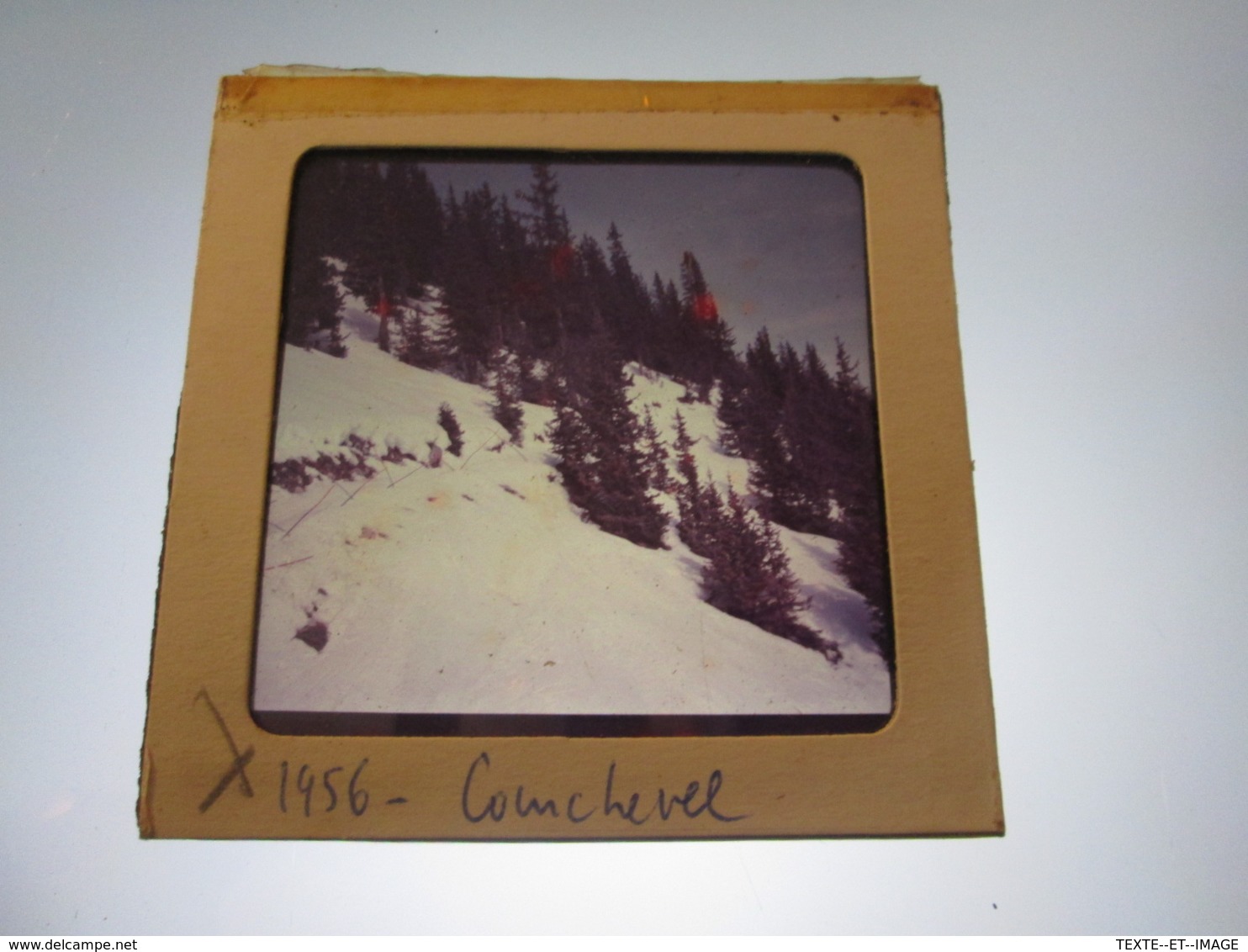 VINTAGE - Photographies Plaque verre lanterne magique [73 COURCHEVEL 1956 - 22 plaques couleurs]