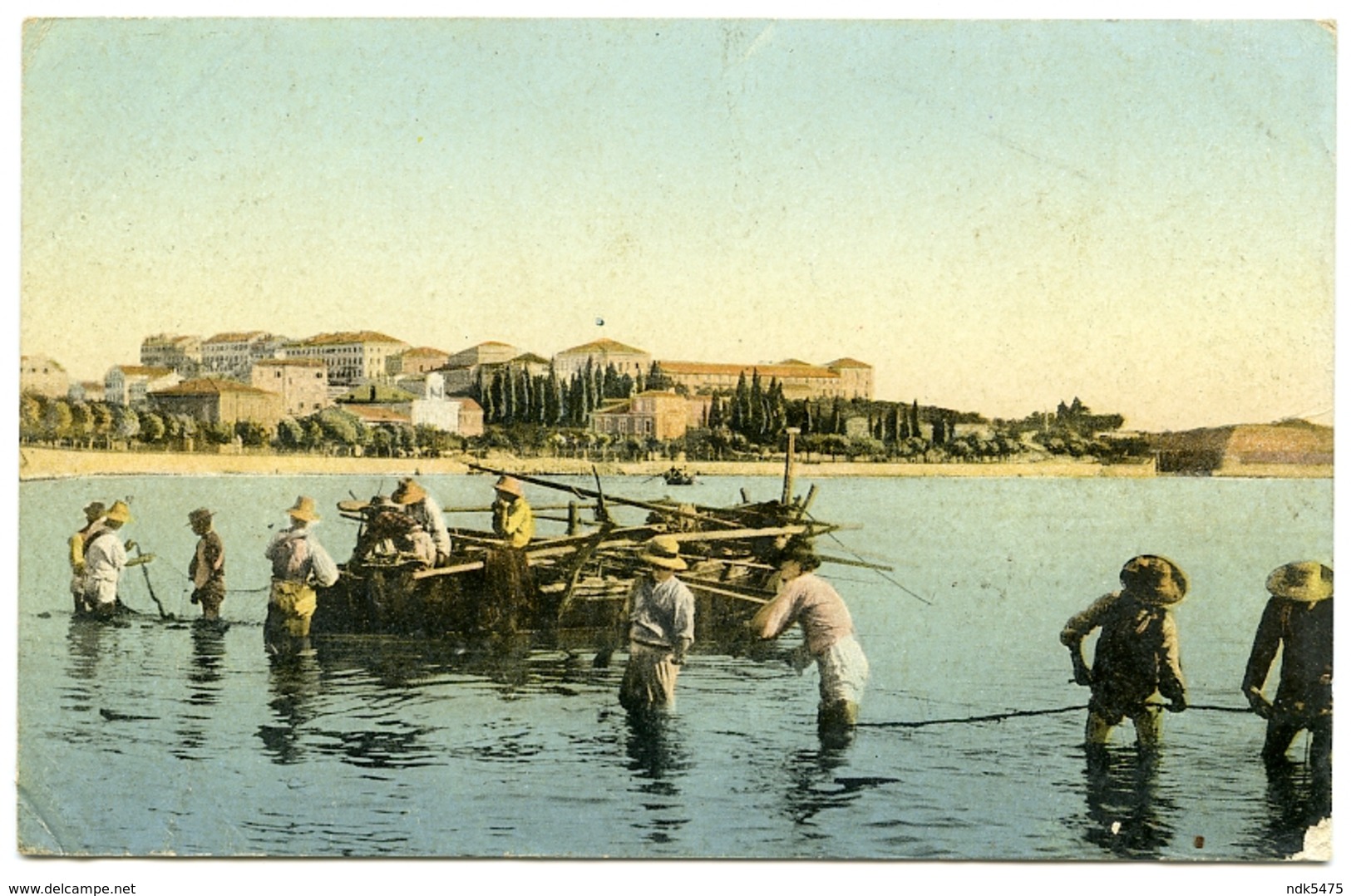 GREECE : CORFOU - LA PECHE A LA RIVE DE CASTRADES / O. A. S. 1918 - Grecia