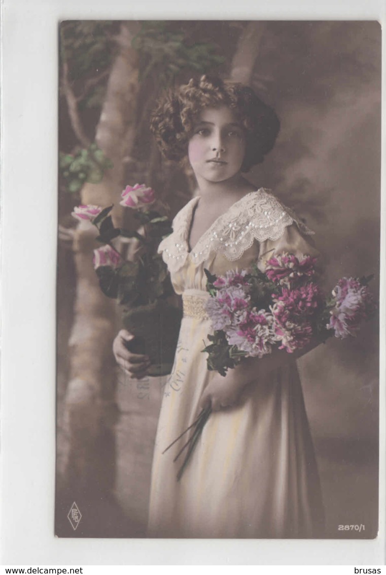 Woman - Postcard No 192 - Femmes