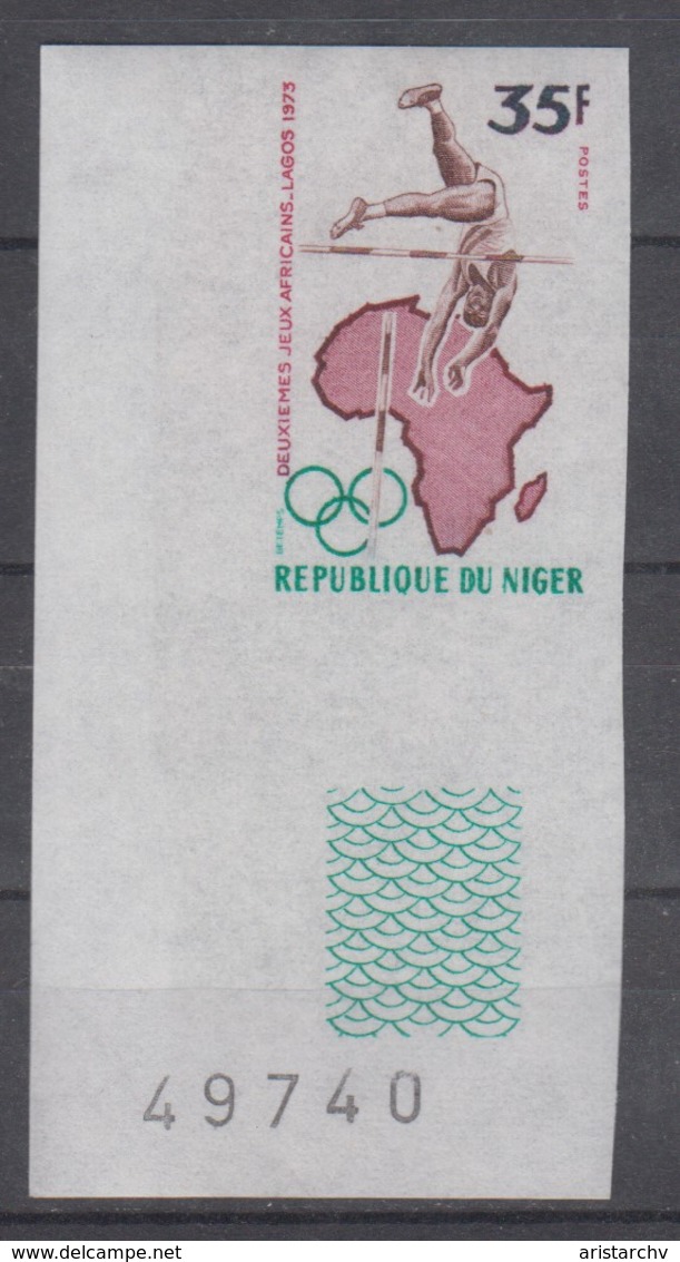 NIGER 1973 POLE VAULT PERFORATED AND IMPERFORATED STAMPS - Athletics