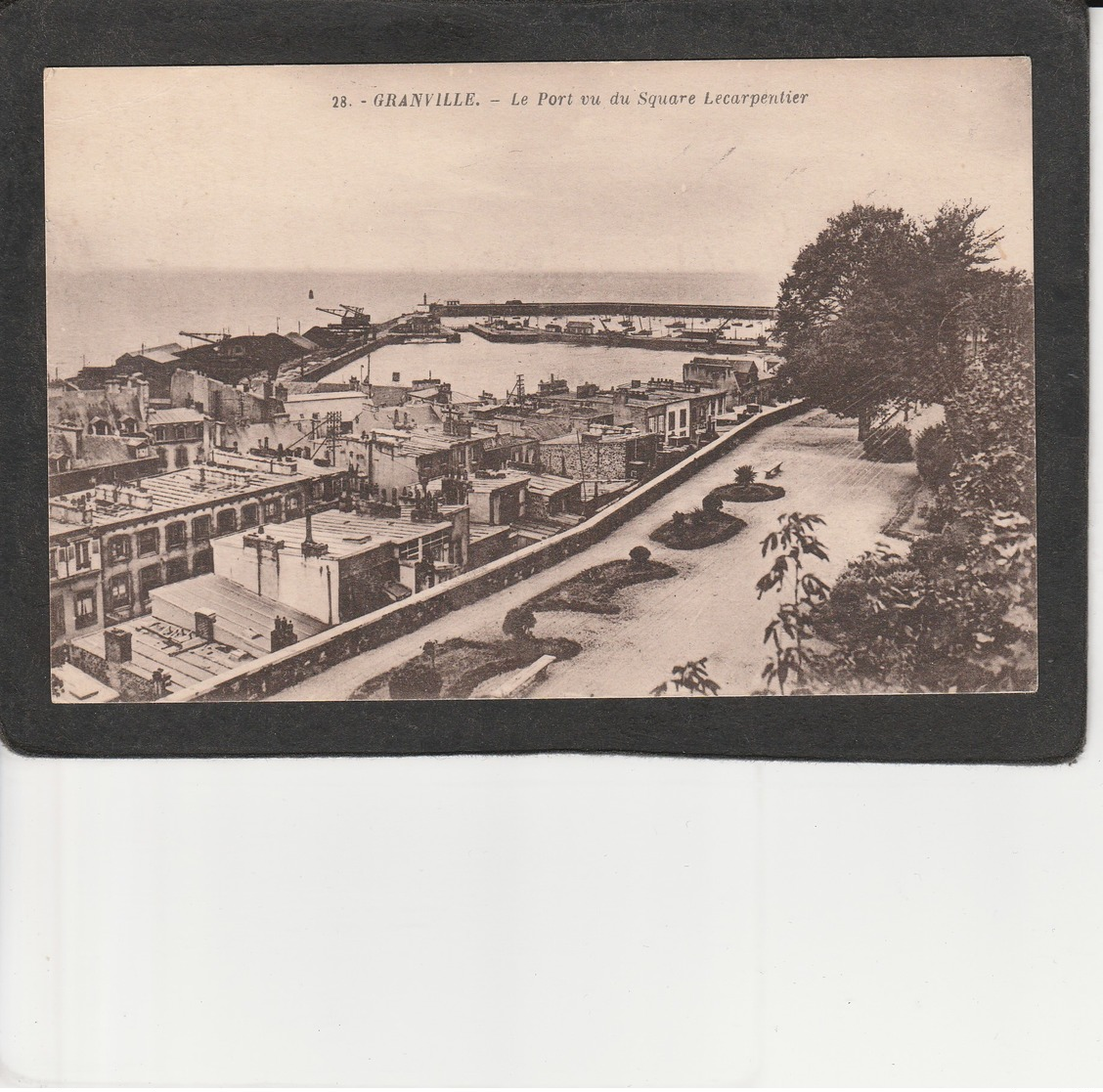 50 Granville, Cherbourg - Lot De 15 Cartes (à Voir 15 Scans) - Granville