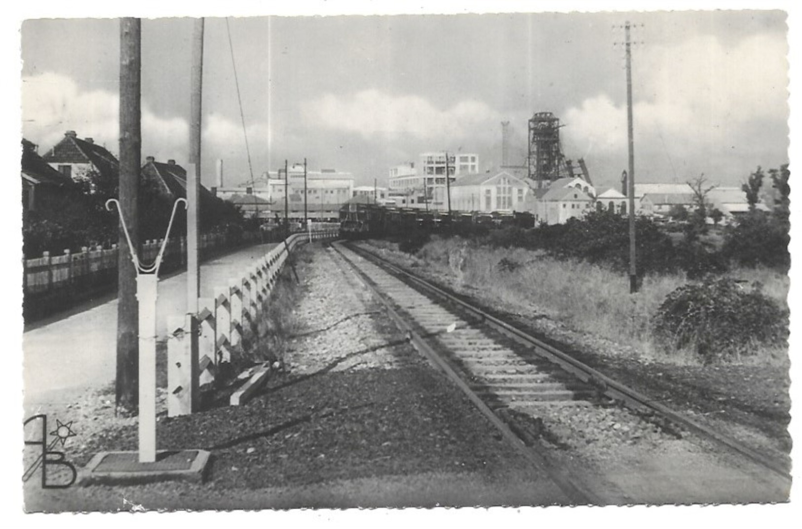 Wittelsheim Train Rails De Chemin De Fer Mine Puit Amélie I Photo André Broglin Photo Véritable - Other & Unclassified