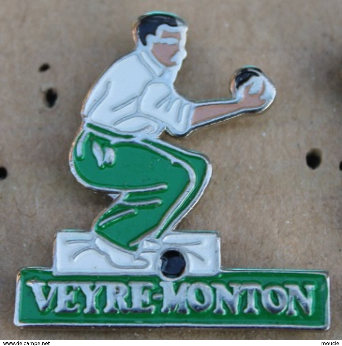 PETANQUE - BOULE - VEYRE MONTON - JOUEUR   -   (21) - Bowls - Pétanque