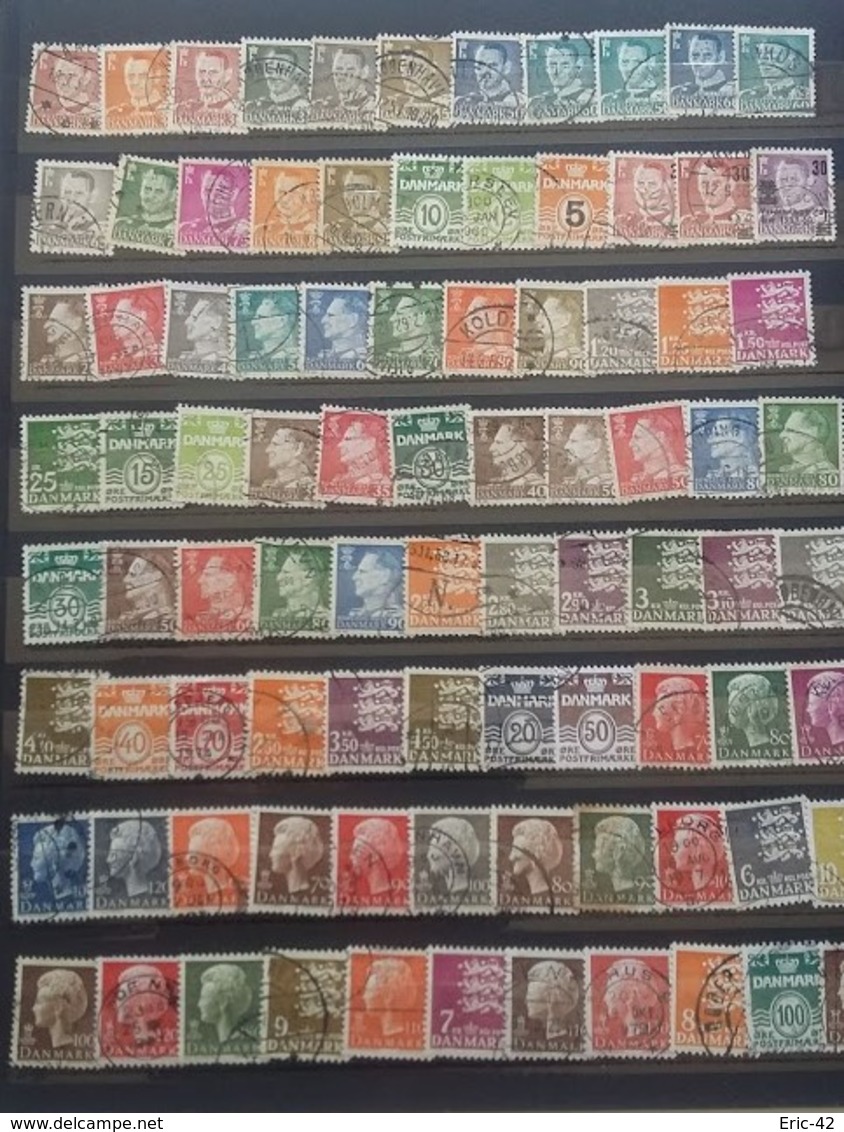 DANEMARK VEND LOT + DE 400 BEAUX TIMBRES OBLITÉRÉS. - Collections