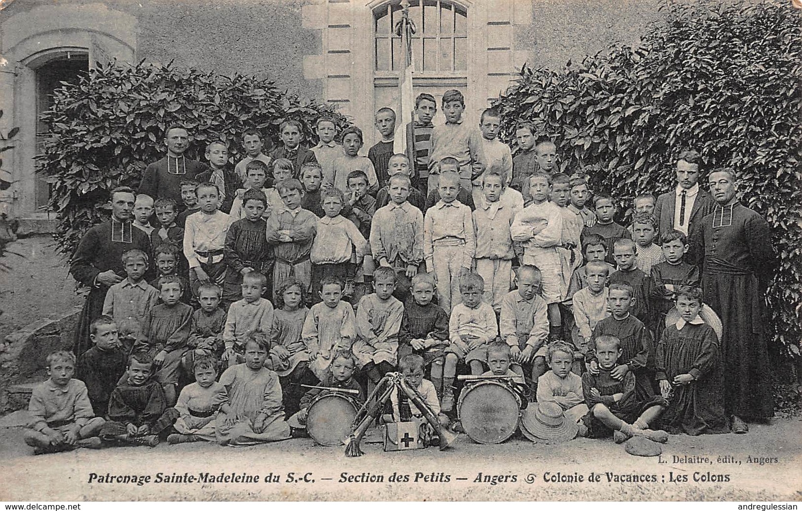 CPA Patronage Sainte-Madeleine Du S.C - Section Des Petits - Angers - Colonie De Vacances : Les Colons - Angers