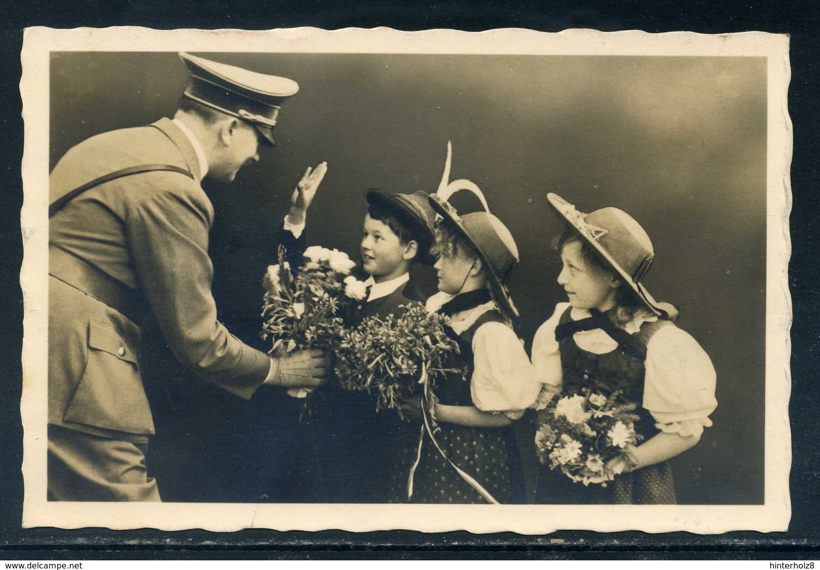 Ostmark/Wien; AK - Adolf Mit Kinder; Sonderstempel 50. Geburtstag Des Führers, 1939 - Politische Und Militärische Männer