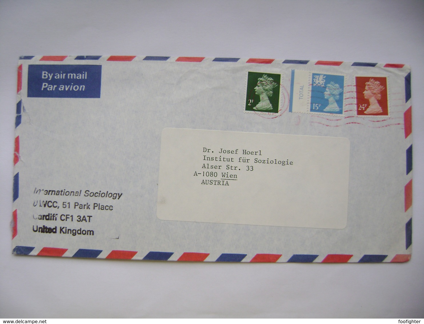 Great Britain 1990 Air Mail Letter Cardiff To Austria, Stamp Queen Elizabeth II, 2+15+24 P. - Covers & Documents