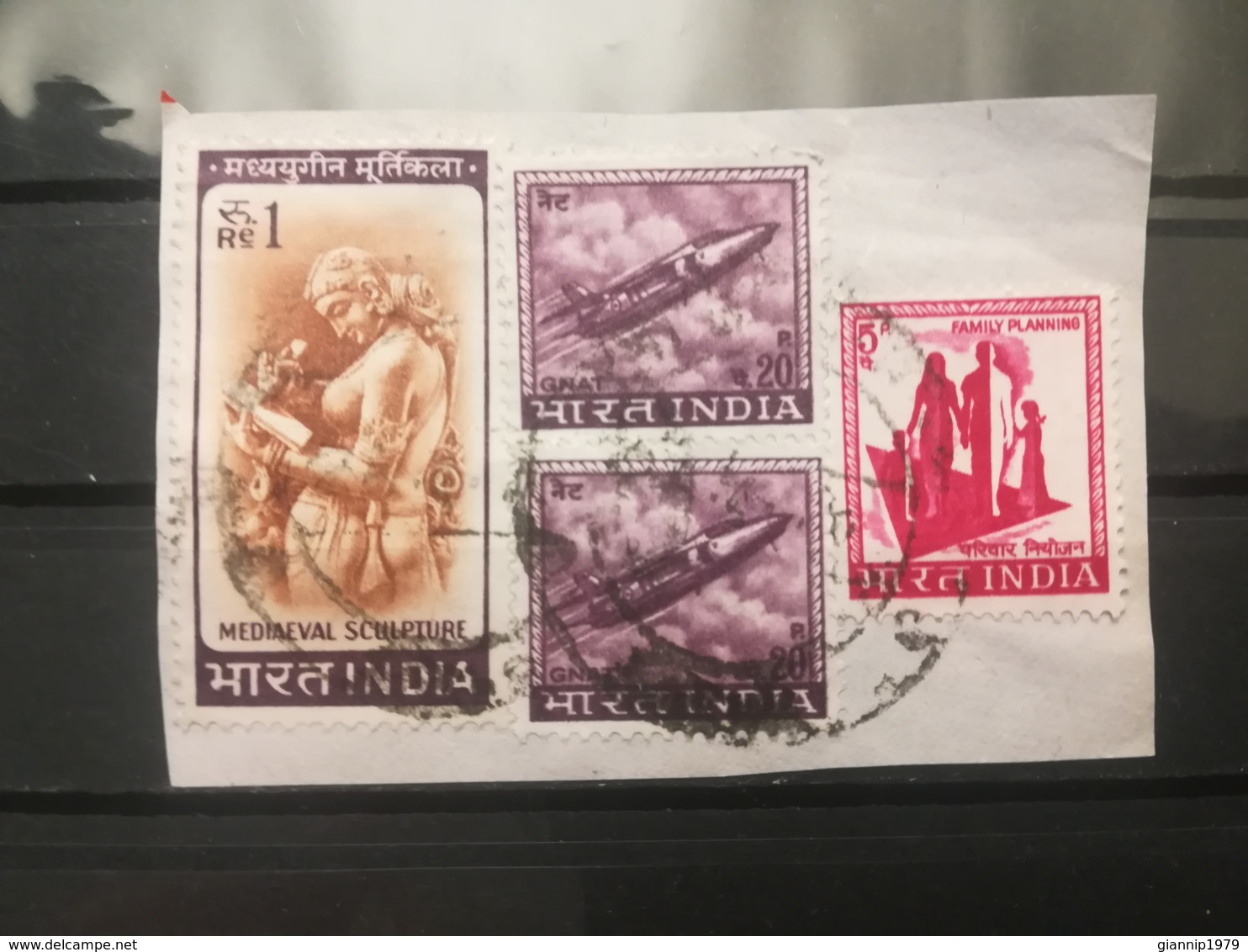 FRANCOBOLLI STAMPS INDIA 1965 USED SU FRAMMENTO MOTIVI LOCALI BLOCCO FRAGMENT - Usati