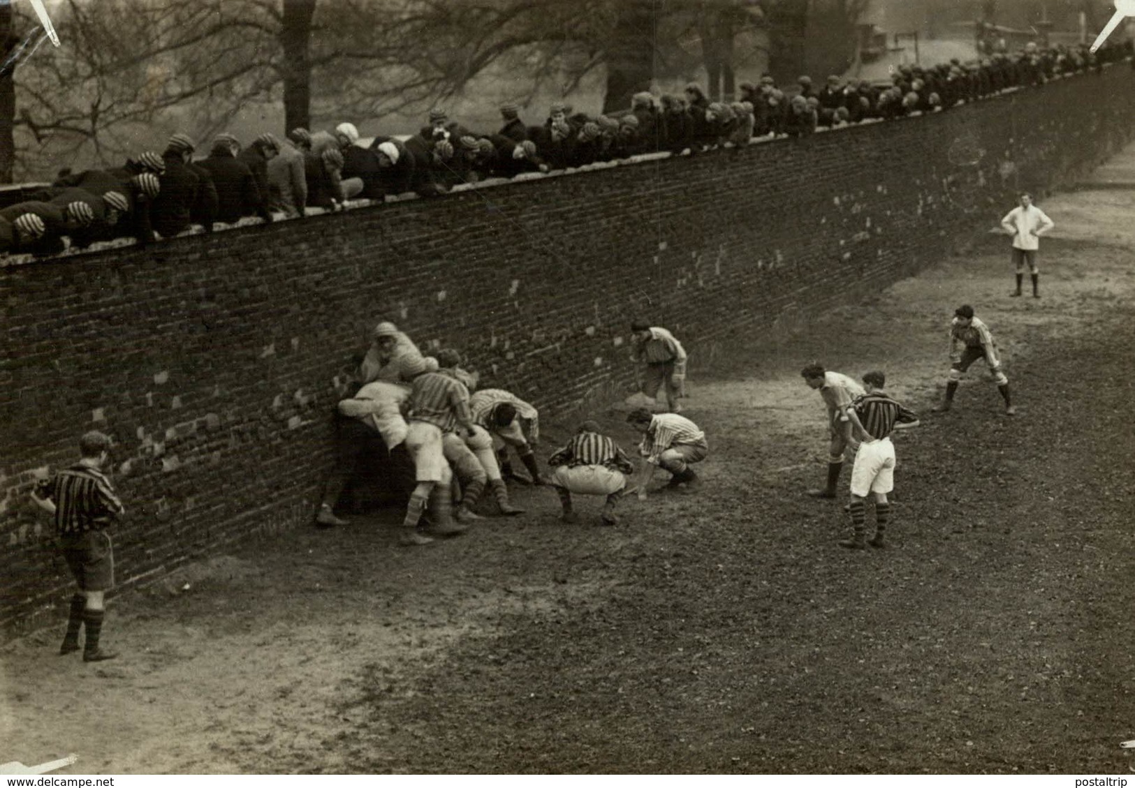 WALL GAME England  16 * 12 CM Fonds Victor FORBIN 1864-1947 - Deportes