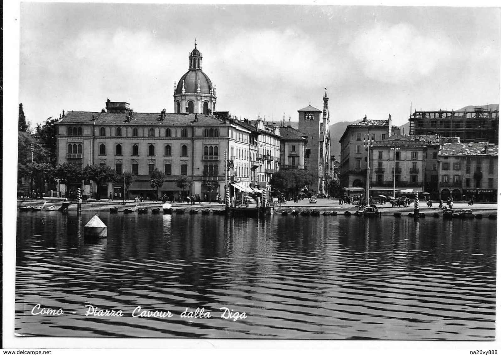 Como. Piazza Cavour Dalla Diga. Insegna Birra Itala Pilsen Sulla Destra. - Como