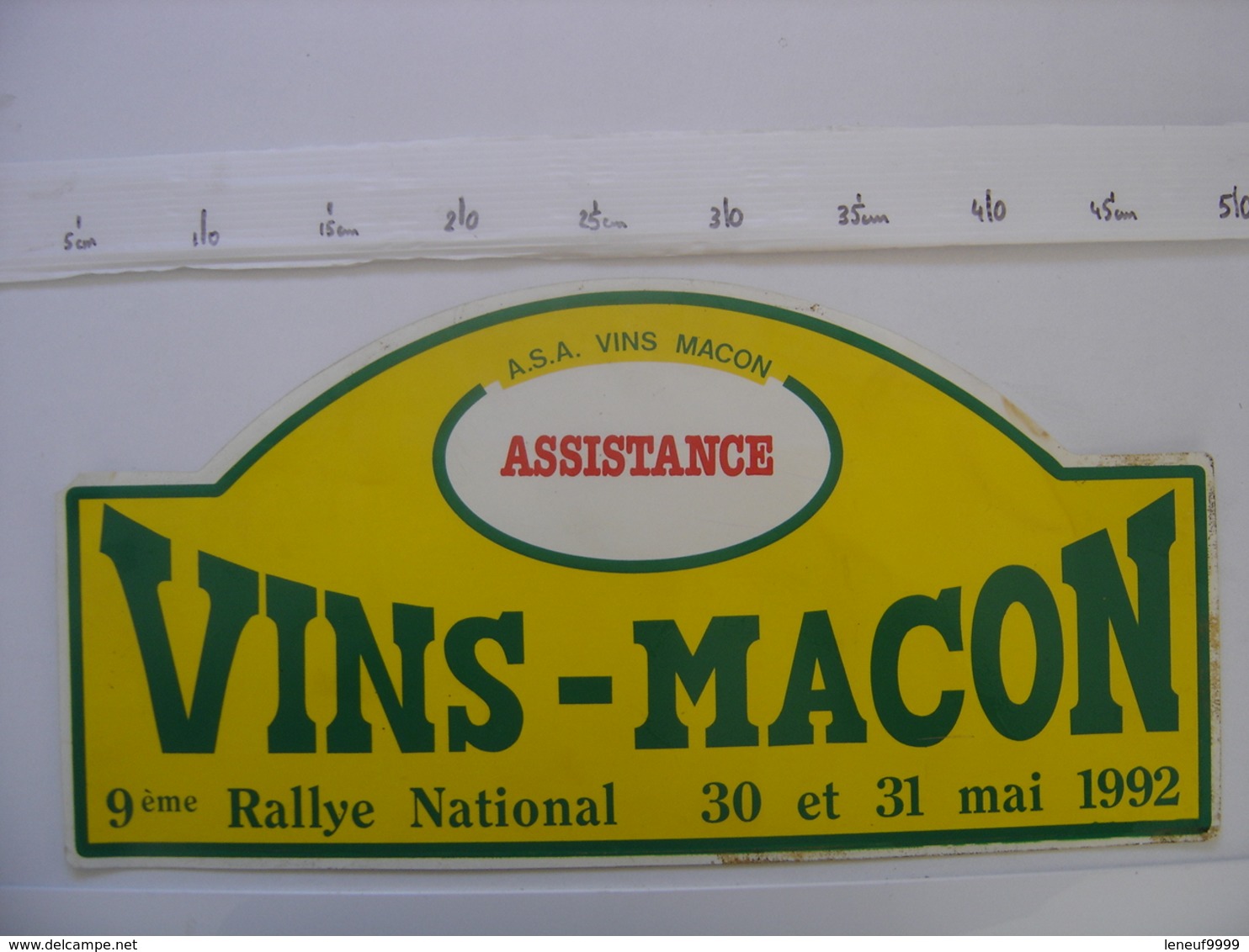 PLAQUE 9e RALLYE AUTOMOBILE DES VINS DE MACON Assistance En 1992 - Rallye (Rally) Plates