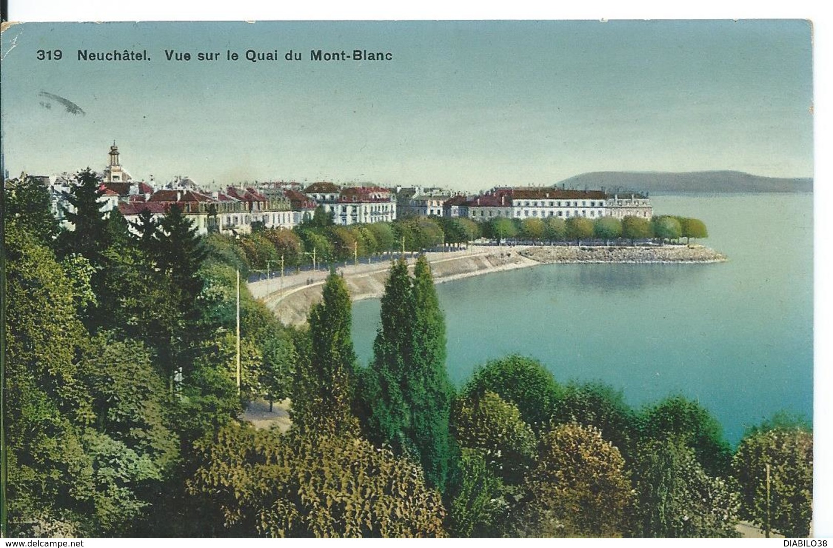 NEUCHÂTEL   (  SUISSE  )    VUE SUR LE QUAI DU MONT BLANC - Neuchâtel