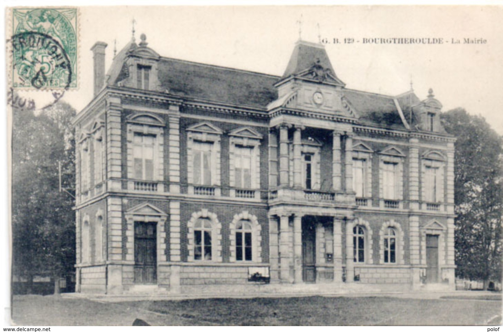 BOURTHEROULDE - La Mairie    (113721) - Bourgtheroulde