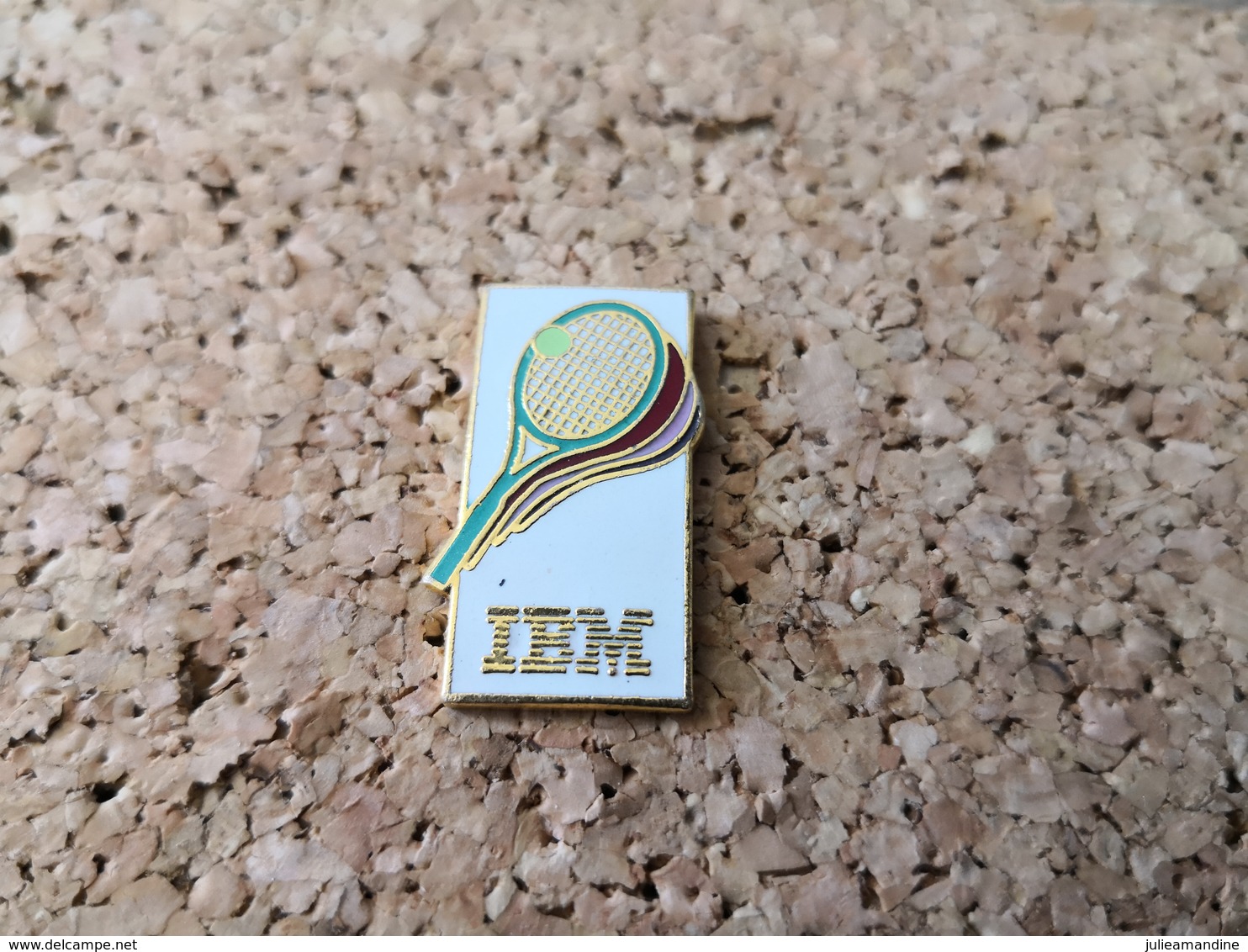 1   Pins  Informatique IBM   TENNIS - Informatique