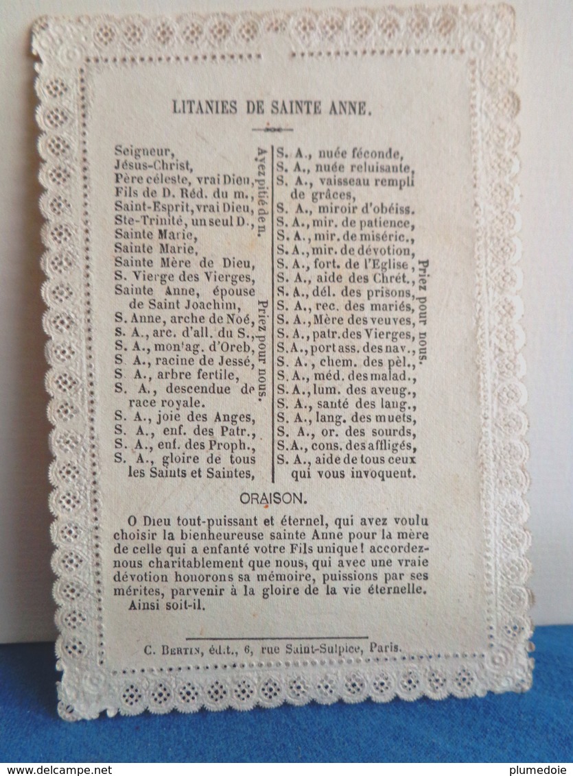 XIX ° , IMAGE PIEUSE Cadre DENTELLE ,SOUVENIR DE SAINTE ANNE D'AURAY . FONTAINE SACREE C. BERTIN, OLD HOLY CARD , Lace - Imágenes Religiosas