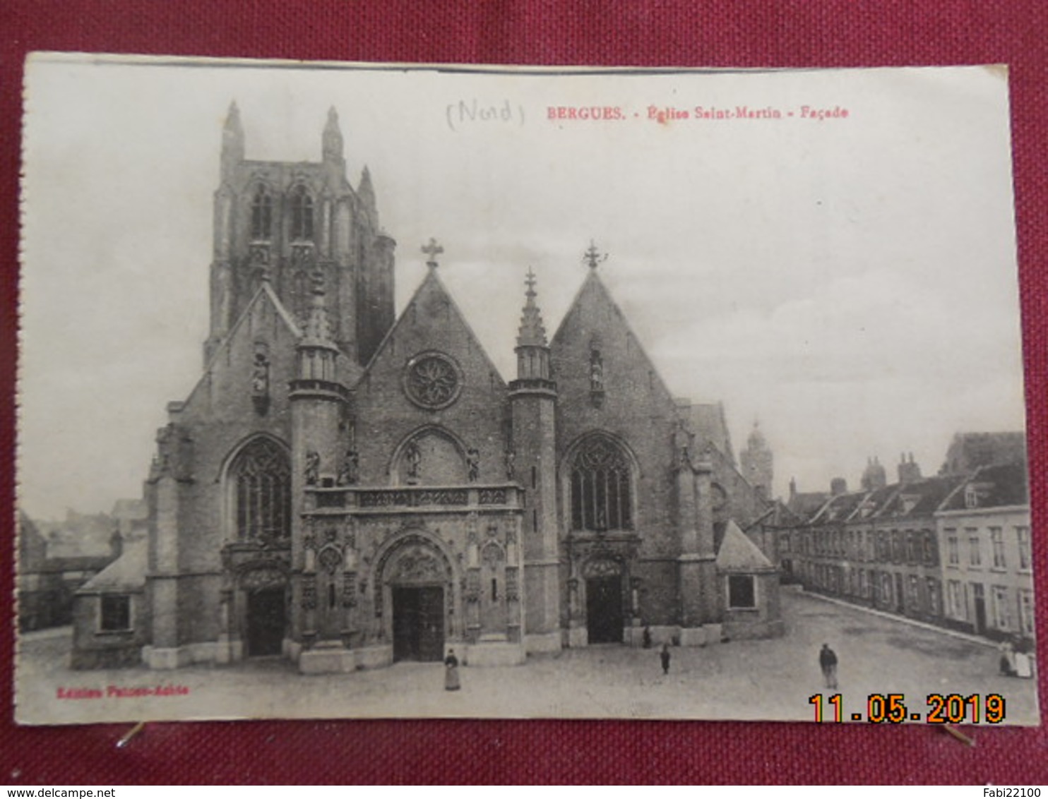 CPA - Bergues - Eglise Saint-Martin - Façade - Bergues