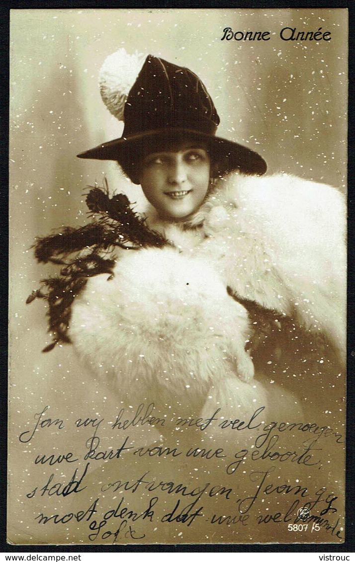 FEMME - CP - Jeune Femme Avec Chapeau - Circulé Sous Enveloppe - Circulated Under Cover - Gelaufen U. Umschlag - 1918. - Femmes