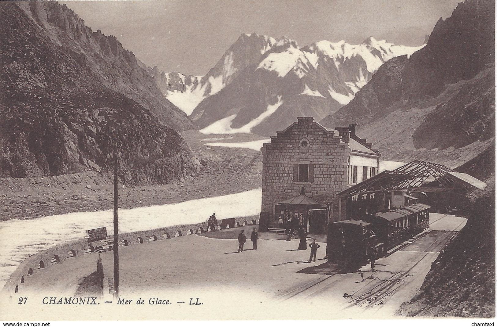 74 CHAMONIX MONT BLANC GARE ARRIVEE TRAIN A CREMAILLERE DU MONTENVERS GLACIER DE LA MER DE GLACE ED LEVY LL 27 - Chamonix-Mont-Blanc